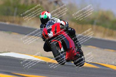 media/Oct-03-2022-Moto Forza (Mon) [[5f077a3730]]/Intermediate Group/Session 3 (Turn 3)/